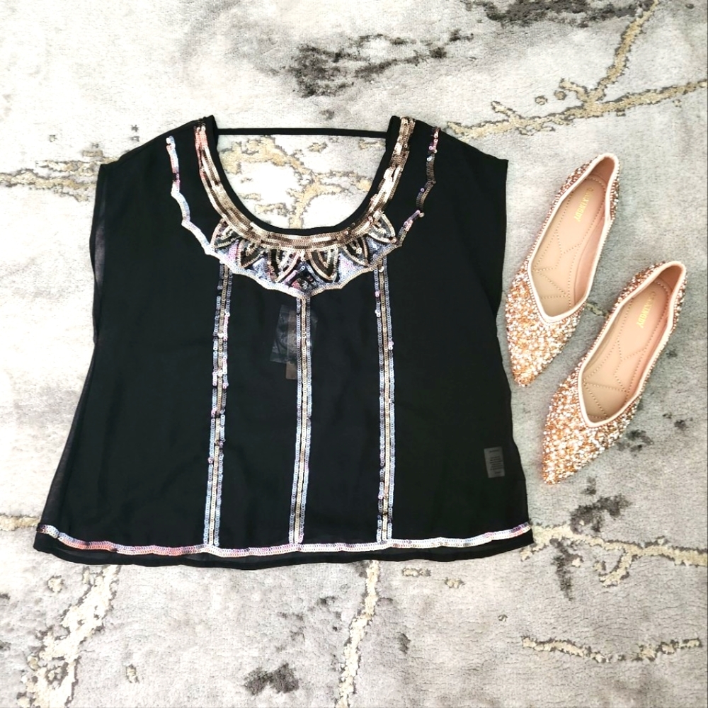 Women's Decree SHEER BLACK Top Sze Large  with SEQUINS.NWT